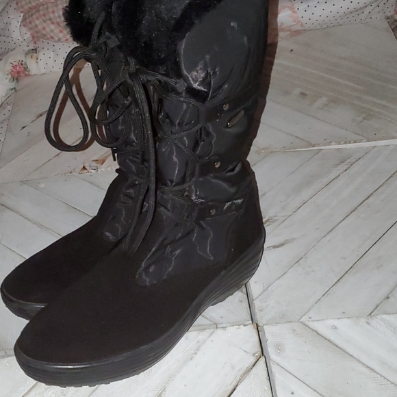 Pajar Size 40 Black Wedge Lace Up Boots - Picture 3 of 10